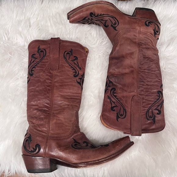 Old Gringo Shoes - Old Gringo Women’s 8.5B Brown Leather Boots with Black Embroidery